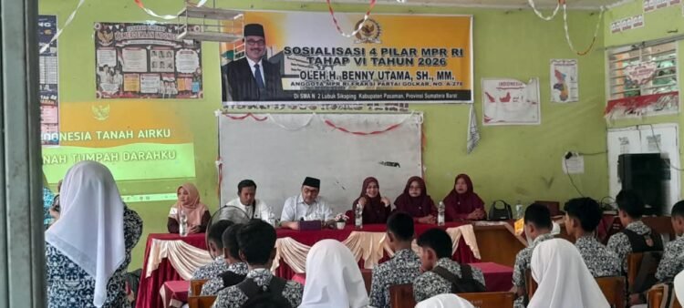 Cegah Ekses Digitalisasi, Benny Utama Minta Siswa Perkuat Literasi